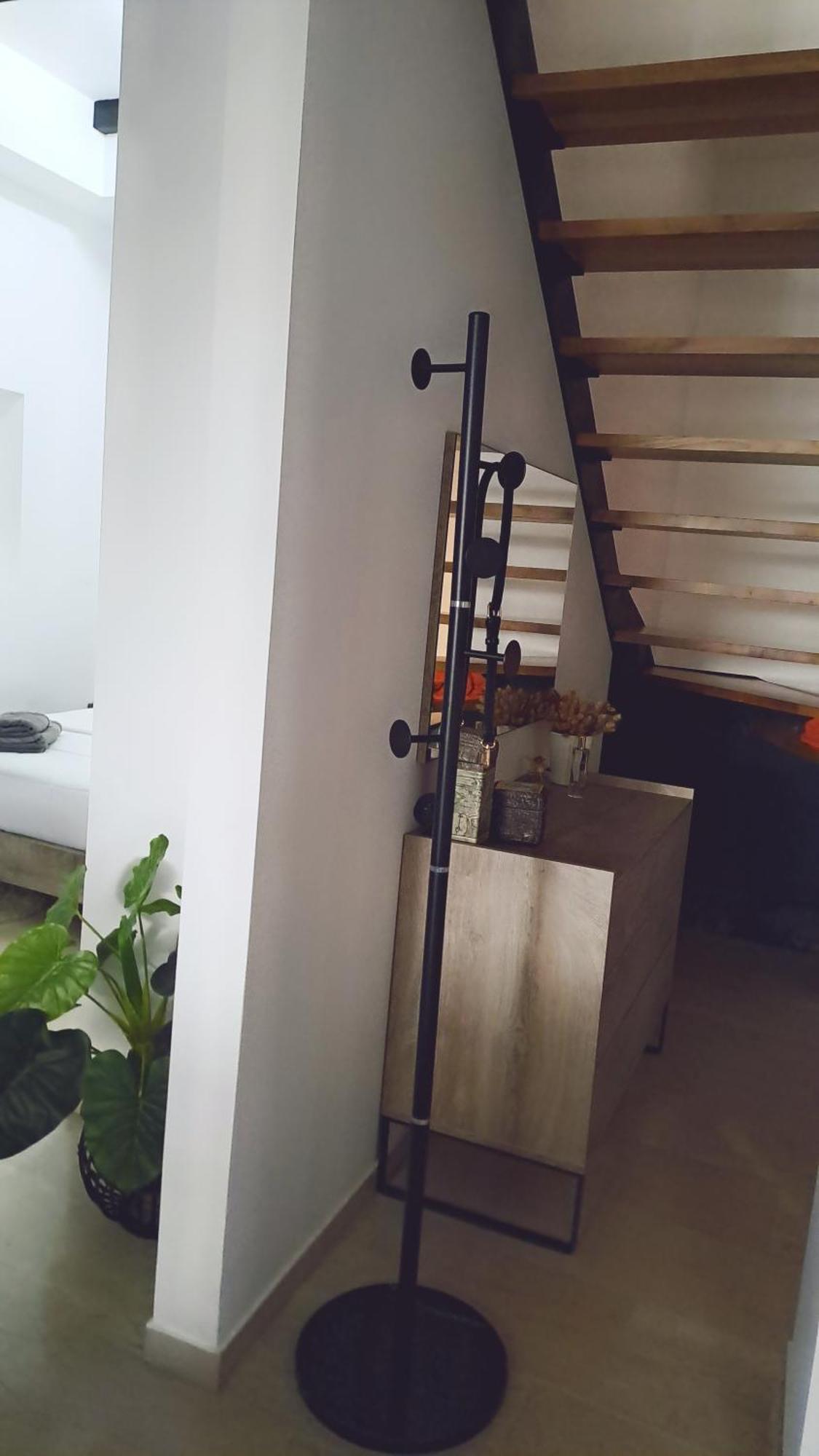 La Maisonette, Center Apartment